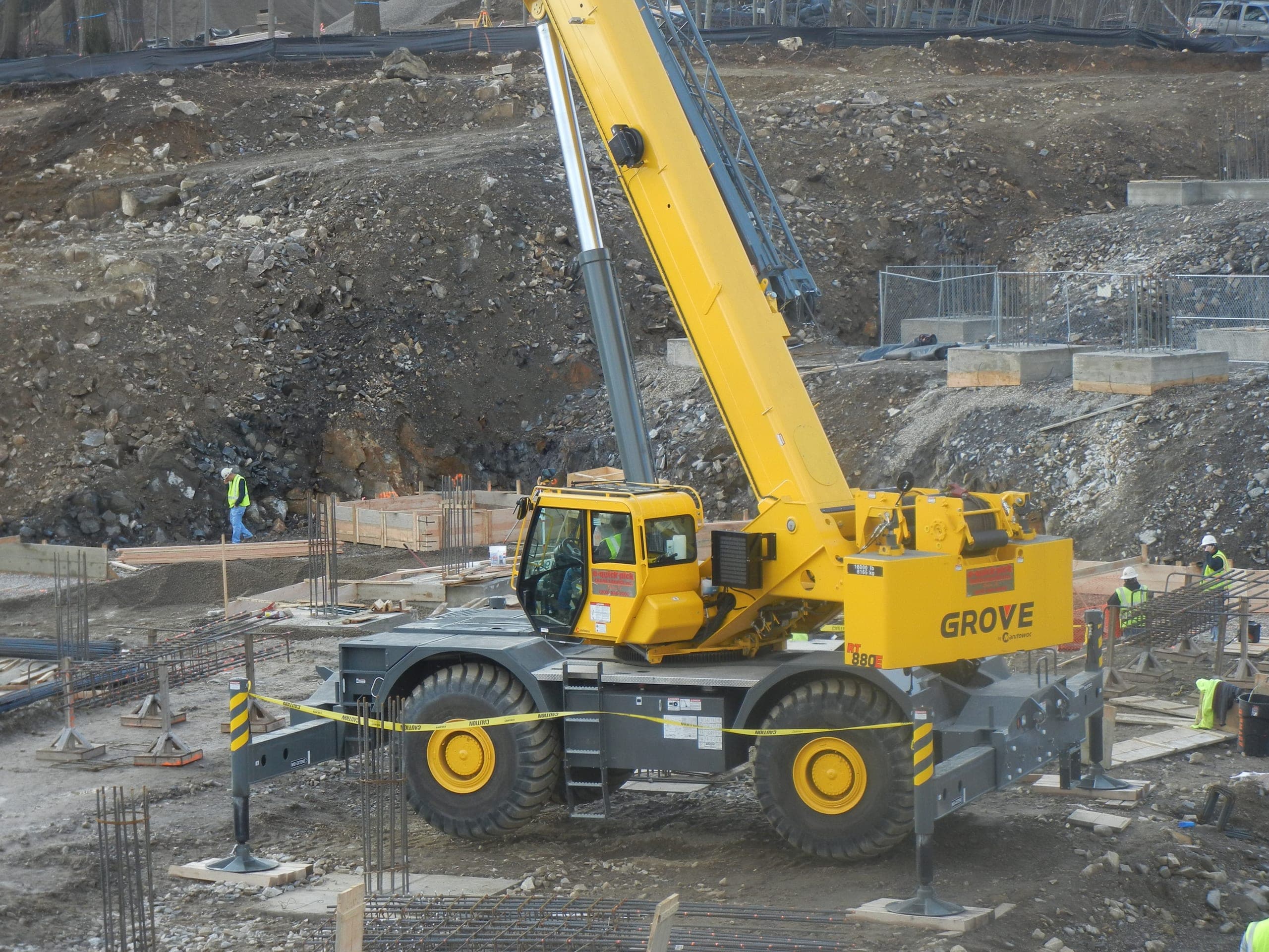 Rough Terrain Cranes